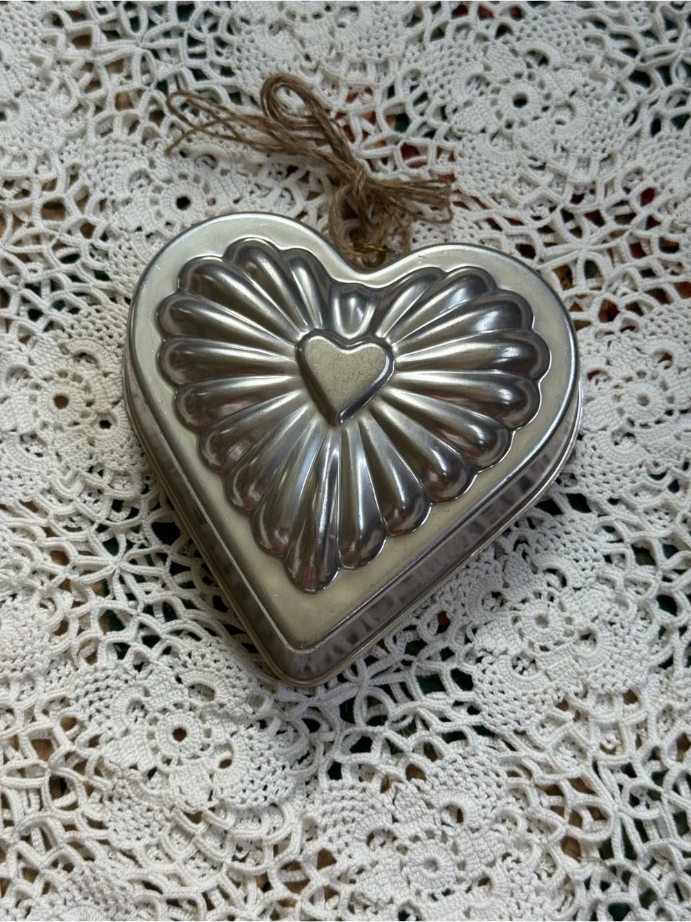 Vintage Silver Heart-Shaped Decorative Tin